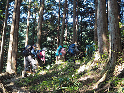 I山河撮影した先行グループの写真