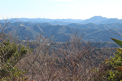 富山と伊予ヶ岳の写真