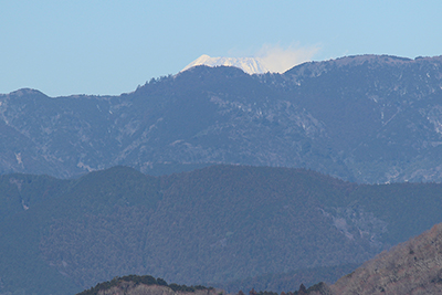 高根山山頂から見えた富士山の写真