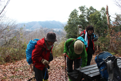 岩戸山山頂に到着した写真